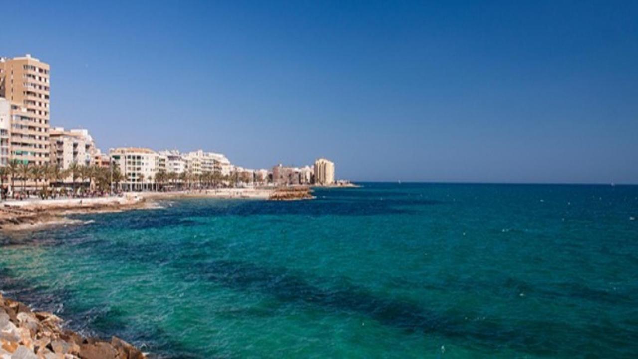 Appartement Residencial Albatro II à Torrevieja Extérieur photo